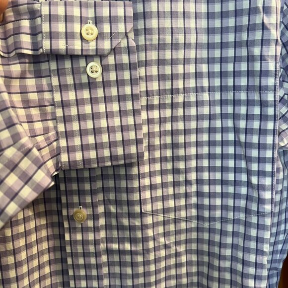 Full Cotton Classic Purple Plaid Button Down // Banana Republic Men's Size L - Picture 3 of 7